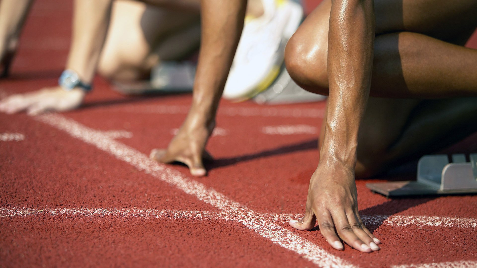 AYX GAME-国际滑雪联合会宣布新赛事规则，更加注重选手安全，国际滑雪比赛视频